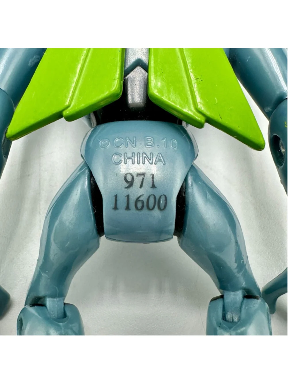 Ben 10 Nanomech Alien Action Figure 2010 Bandai Cartoon Network